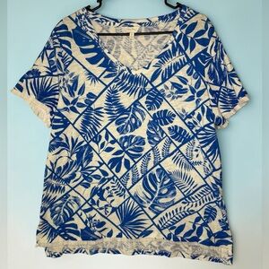 Coral Bay Blue and White Short Sleeve V-Neck Tee with fringe